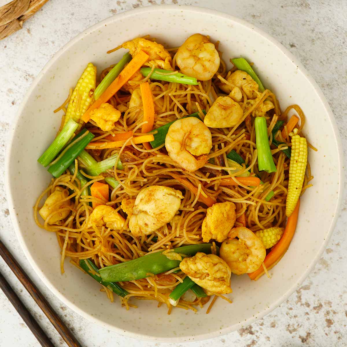 Singapore Chow mein (Singapore Noodles)